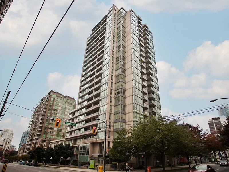 1105 - 1001 Richards Street, Vancouver BC V6B 1J6