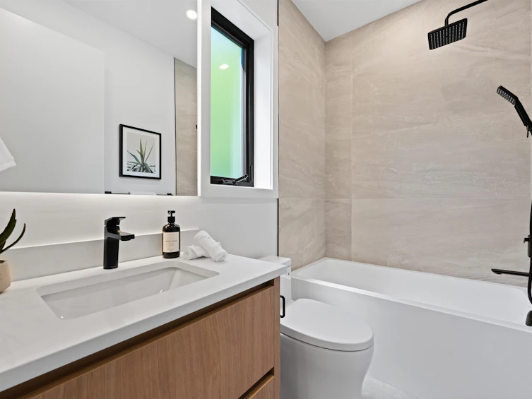 1-2858 W 12th Avenue, Vancouver, BC, V6K 2P9 - 14