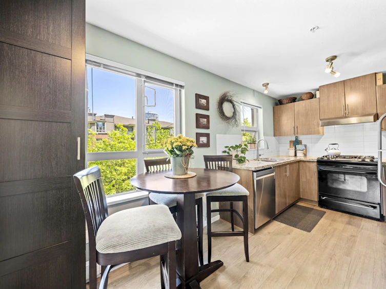 306-700 Klahanie Drive, Port Moody, BC, V3H 5L3 - 13