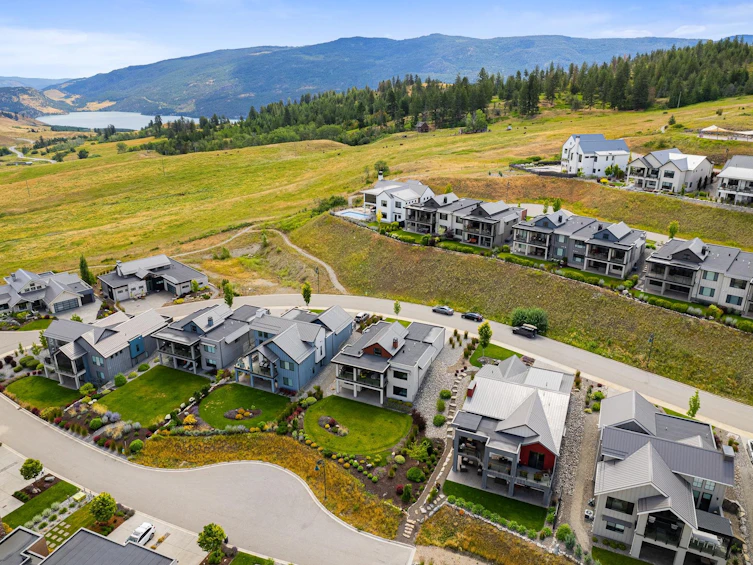 287 Grange Drive, Vernon, BC, V1H 1G4 - 39