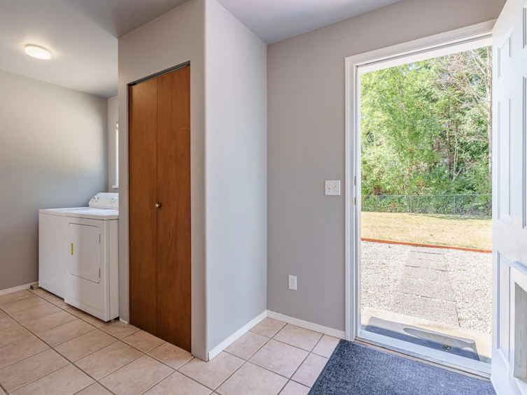 4733 Tamarack Place, Sechelt, BC, V7Z 0E8 - 19