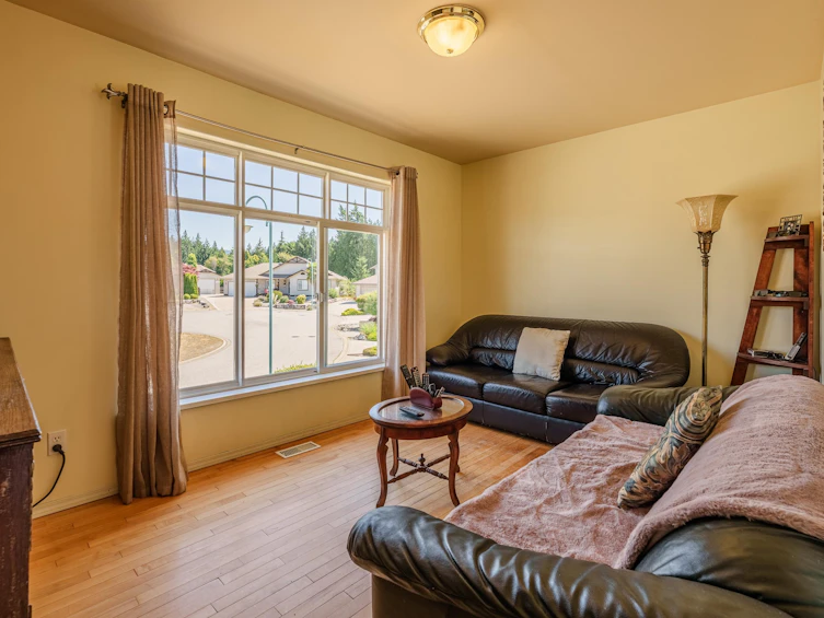 4733 Tamarack Place, Sechelt, BC, V7Z 0E8 - 12