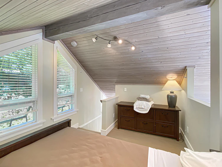 23A-2315 Mackinnon Road, Pender Island, BC, V0N 2M1 - 24