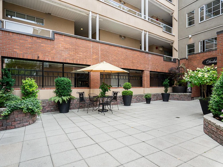 202-12 K De K Court, New Westminster, BC, V3M 6C5 - 6