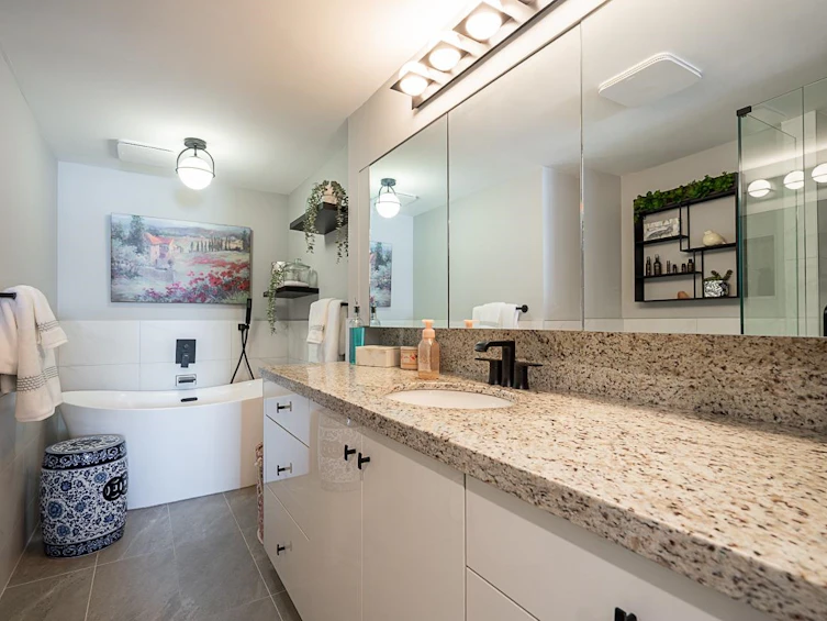 202-12 K De K Court, New Westminster, BC, V3M 6C5 - 27