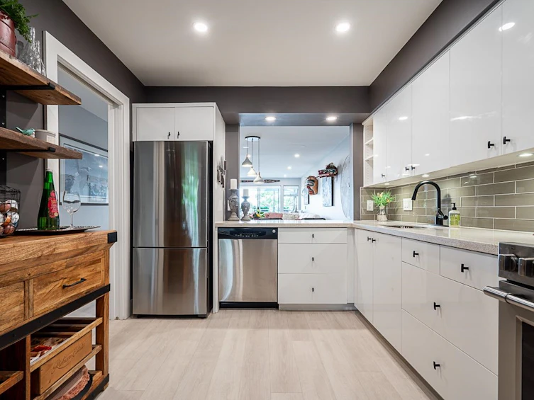 202-12 K De K Court, New Westminster, BC, V3M 6C5 - 11
