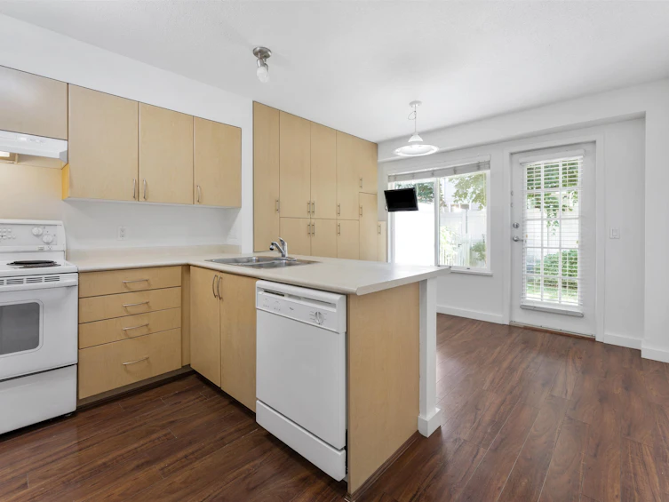 72-8775 161 Street, Surrey, BC, V4N 5G3 - 5