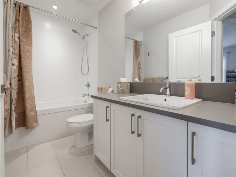 20267 82b Avenue, Langley, BC, V2Y 0Y8 - 18