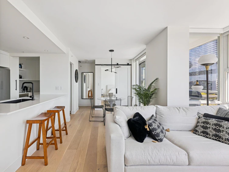 801-1077 Marinaside Crescent, Vancouver, BC, V6Z 2Z5 - 7