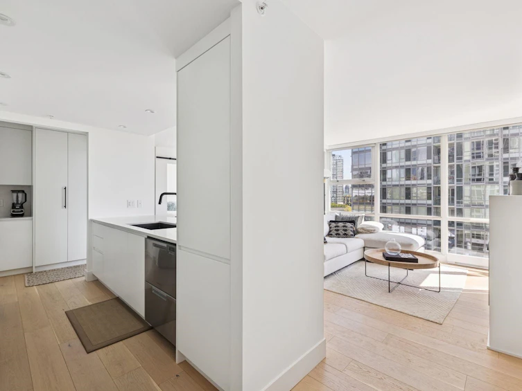801-1077 Marinaside Crescent, Vancouver, BC, V6Z 2Z5 - 17