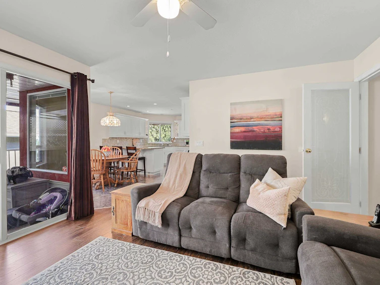 5826 190 Street, Surrey, BC, V3S 7R8 - 14