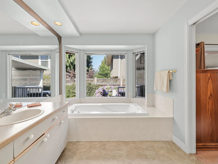 5826 190 Street, Surrey, BC, V3S 7R8 - 19