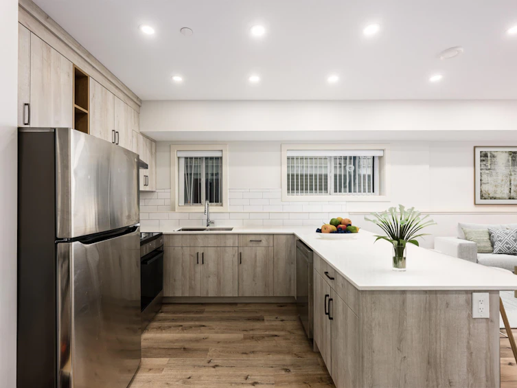 3011 W 7th Avenue, Vancouver, BC, V6K 1Z7 - 20