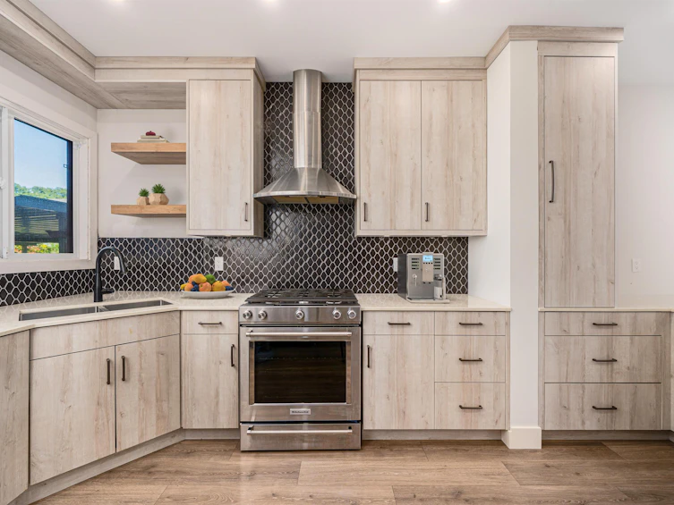 3011 W 7th Avenue, Vancouver, BC, V6K 1Z7 - 11