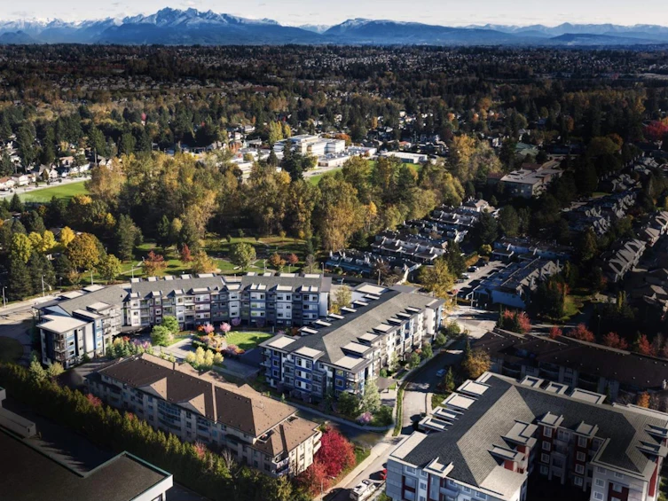 325-13788 76 Avenue, Surrey, BC, V3W 8J5 - 8