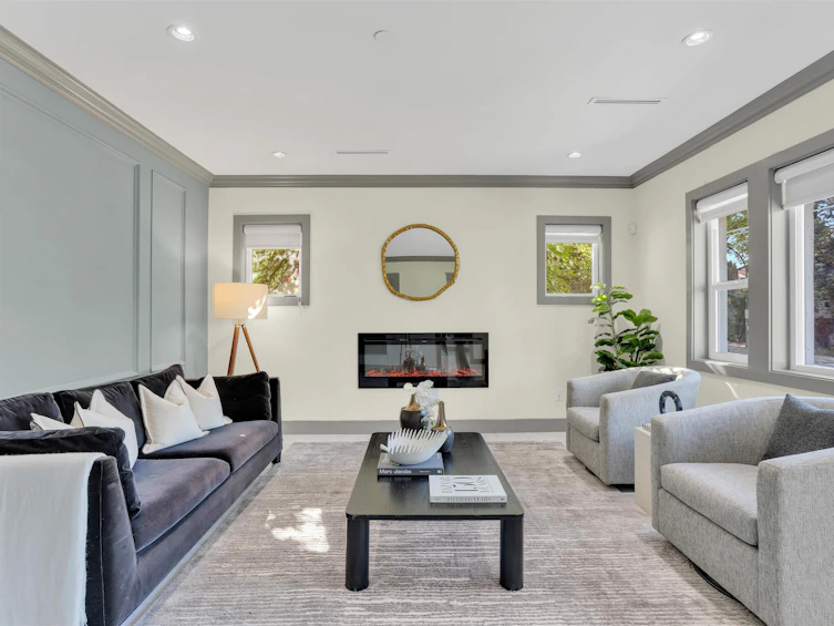 1008 E 24th Avenue, Vancouver, BC, V5V 2B1 - 4