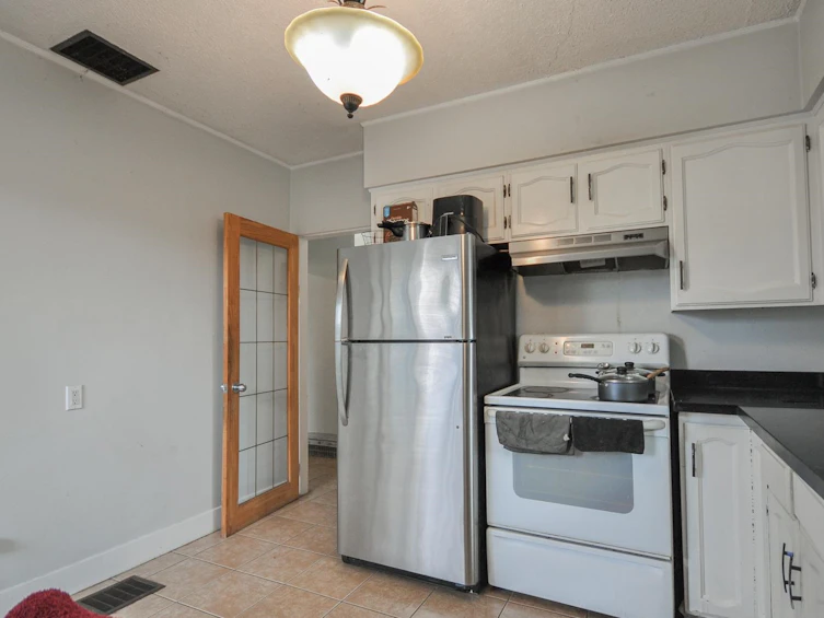 1342 E 24th Avenue, Vancouver, BC, V5V 2B7 - 7