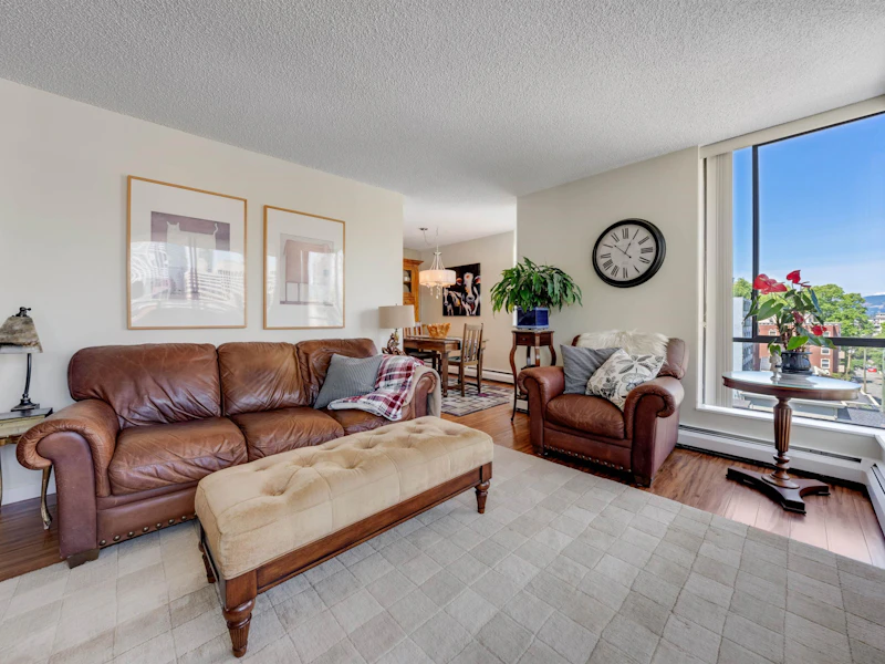 704 - 1127 Barclay Street, Vancouver BC V6E 4C6