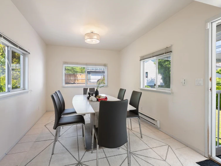 5957 Carson Street, Burnaby, BC, V5J 2Z8 - 10