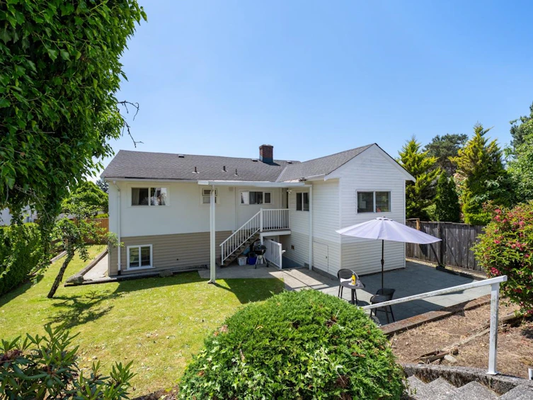 5957 Carson Street, Burnaby, BC, V5J 2Z8 - 27