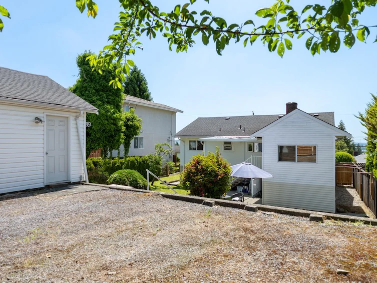 5957 Carson Street, Burnaby, BC, V5J 2Z8 - 25