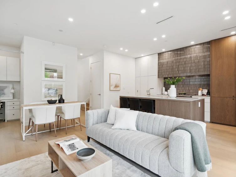 1-4756 Argyle Street, Vancouver, BC, V5N 3X8 - 9