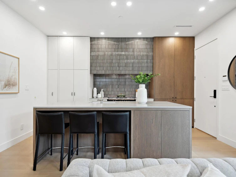 1-4756 Argyle Street, Vancouver, BC, V5N 3X8 - 14