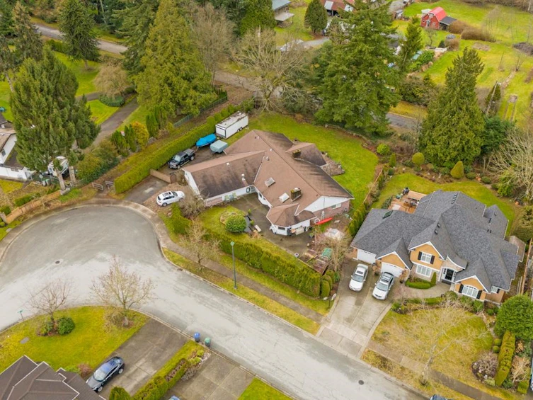 3010 Semiahmoo Trail, Surrey, BC, V4P 1H3 - 5