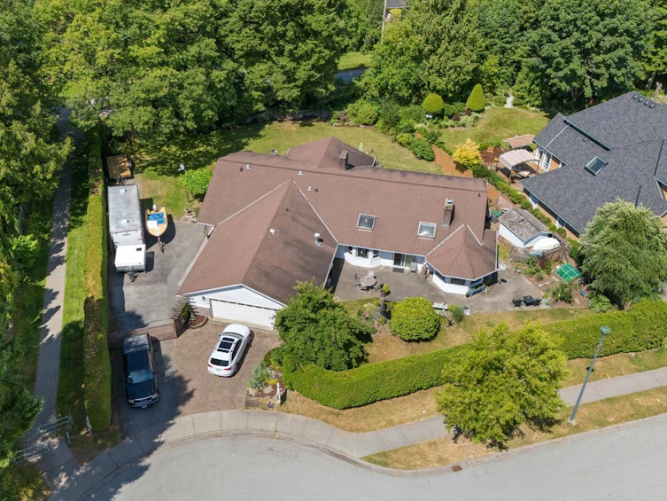 3010 Semiahmoo Trail, Surrey, BC, V4P 1H3 - 22