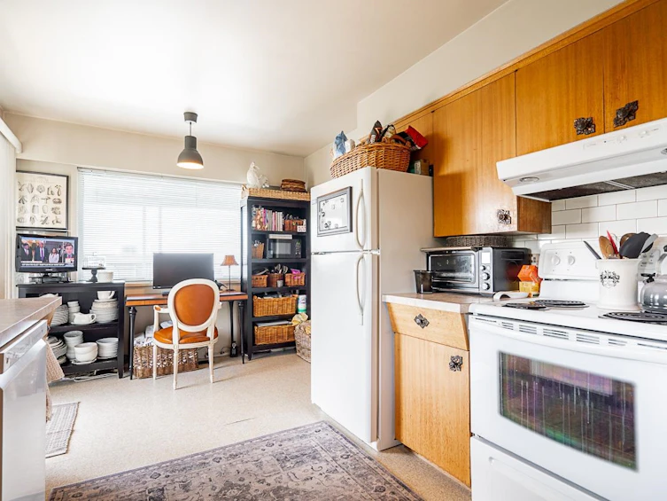 14253 Magdalen Avenue, Surrey, BC, V4B 2W8 - 13