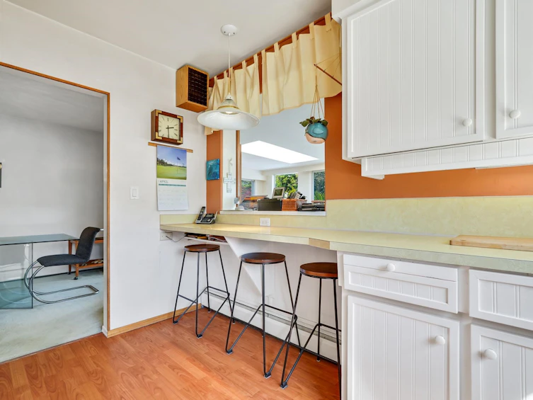 5551 4 Avenue, Delta, BC, V4M 1H2 - 18