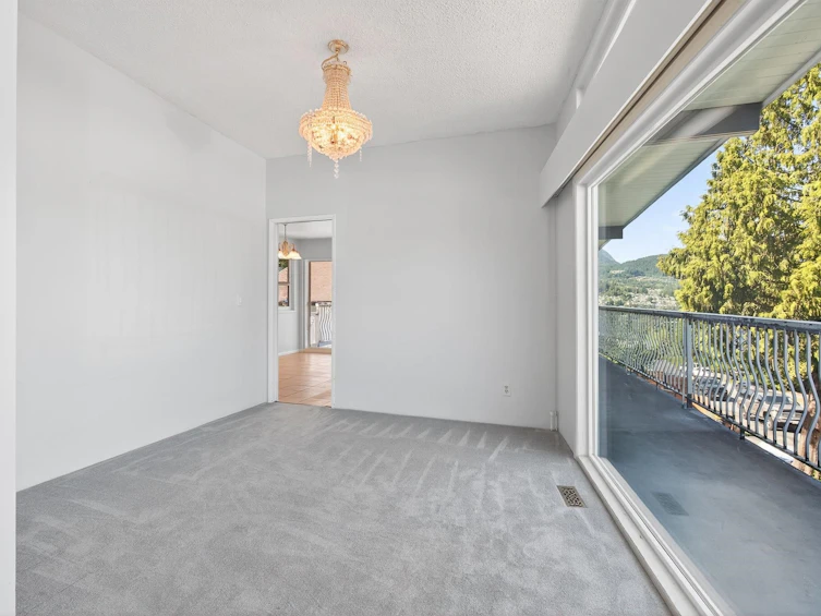 1018 Dory Street, Coquitlam, BC, V3C 4L2 - 9