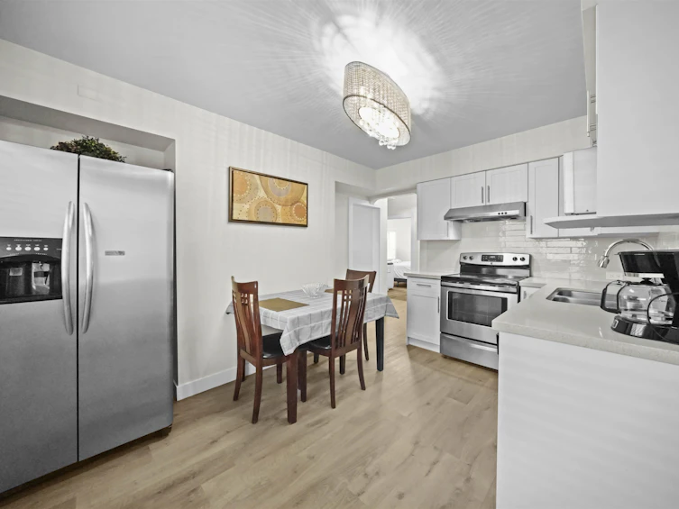 1715 SE Marine Drive, Vancouver, BC, V5P 2R7 - 25