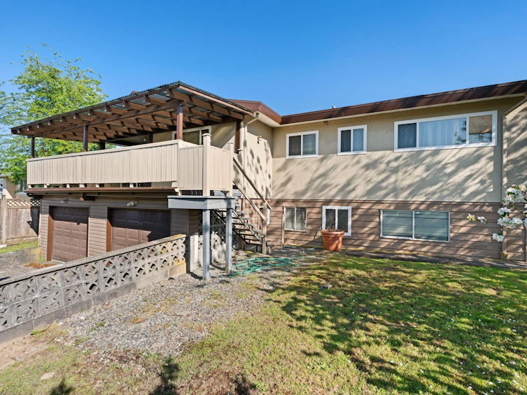 8915 Monroe Avenue, Burnaby, BC, V3N 4E7 - 30