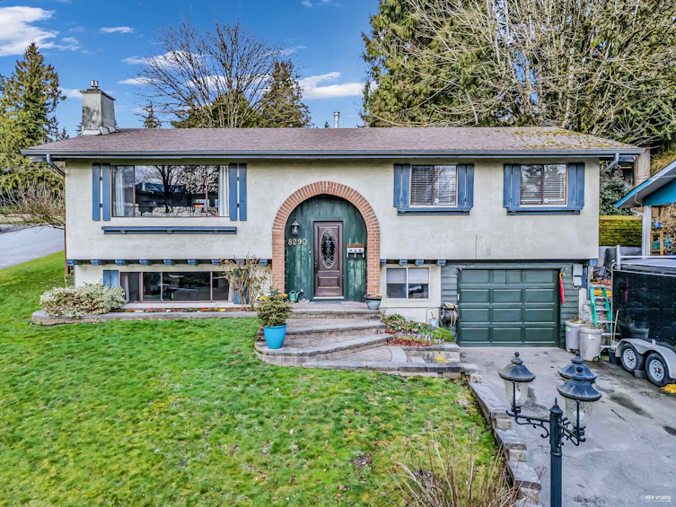 8290 Sheaves Road, Delta, BC, V4C 3W9