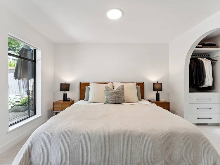 186 W Kings Road, North Vancouver, BC, V7N 2L8 - 15