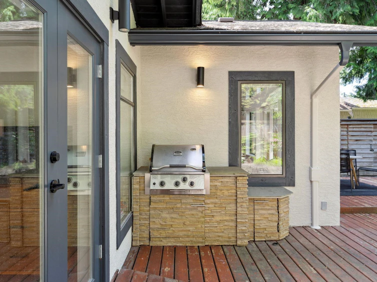 186 W Kings Road, North Vancouver, BC, V7N 2L8 - 31