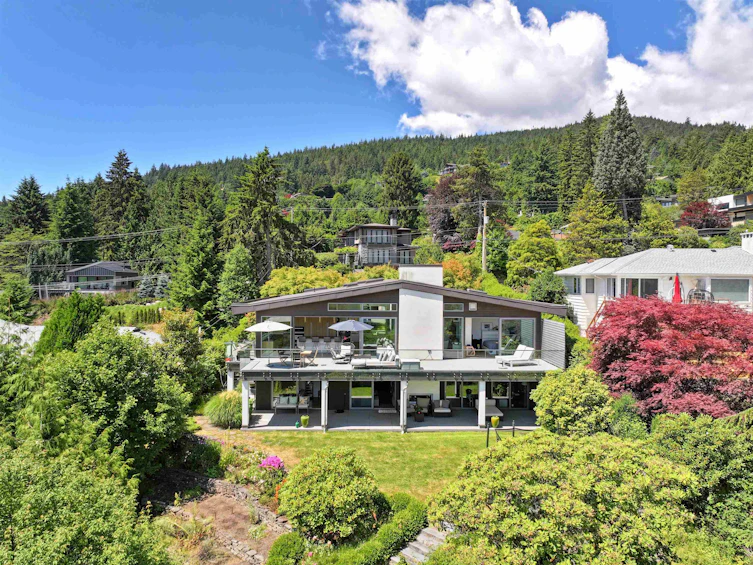 98 Bonnymuir Drive, West Vancouver, BC, V7S 1L2 - 23