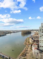 1903 1250 Quayside Drive