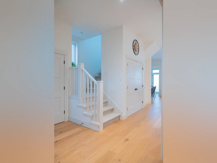 19756 75b Avenue, Langley, BC, V2Y 5K2 - 5