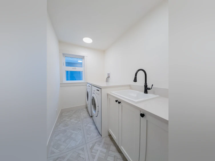 19756 75b Avenue, Langley, BC, V2Y 5K2 - 9