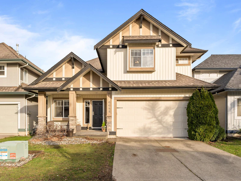 6688 182nd Street, Surrey BC V3S 0L9