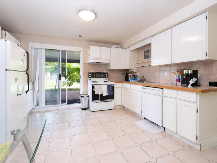 4842 Royal Oak Avenue, Burnaby, BC, V5G 3M7 - 13