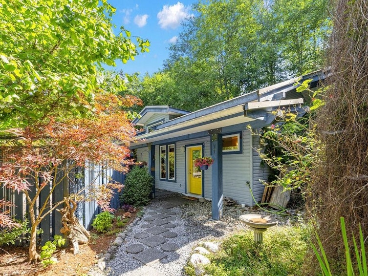 4174 Sunshine Coast Highway, Sechelt, BC, V7Z 0A4