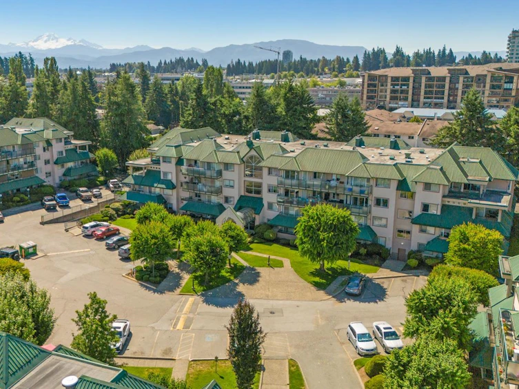 310-2958 Trethewey Street, Abbotsford, BC, V2T 6P6 - 32