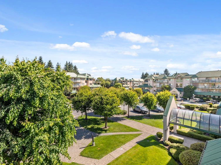 310-2958 Trethewey Street, Abbotsford, BC, V2T 6P6 - 30