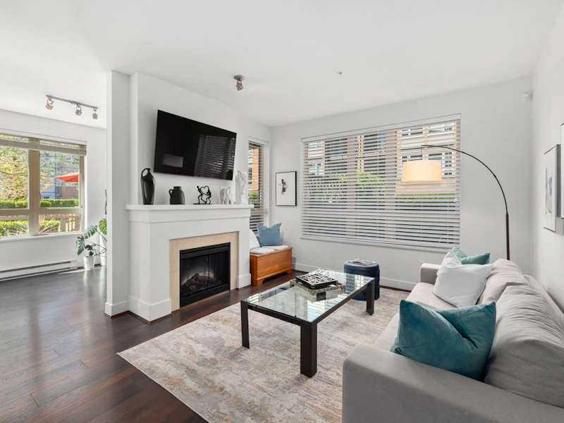 110 - 2601 Whiteley Court, North Vancouver BC V7J 2R7