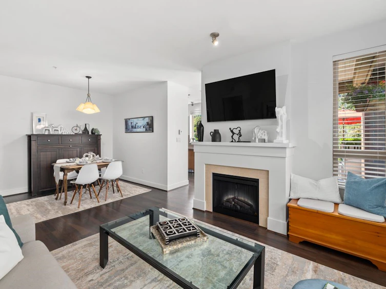 110-2601 Whiteley Court, North Vancouver, BC, V7J 2R7 - 5