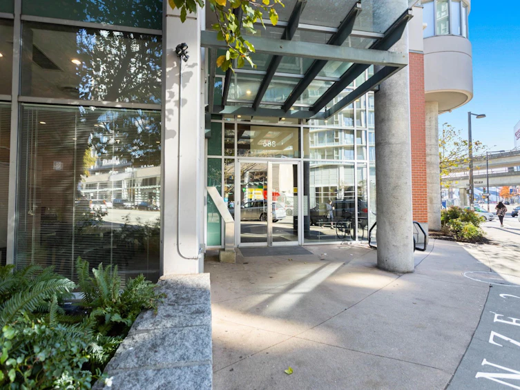 1102-688 Abbott Street, Vancouver, BC, V6B 0B9 - 3