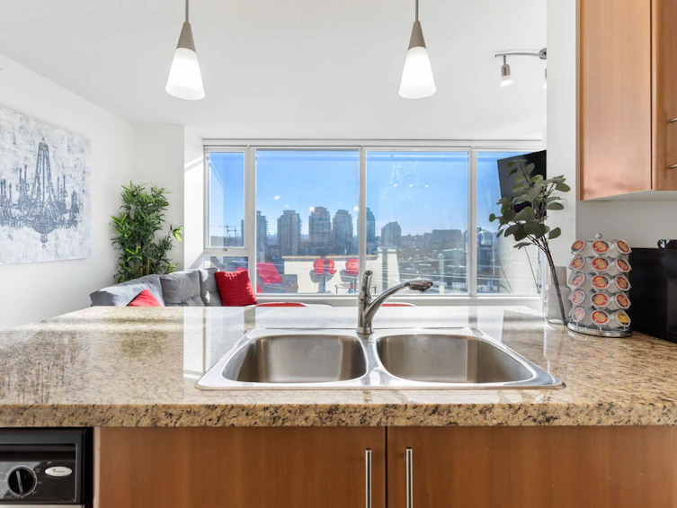 1102-688 Abbott Street, Vancouver, BC, V6B 0B9 - 17